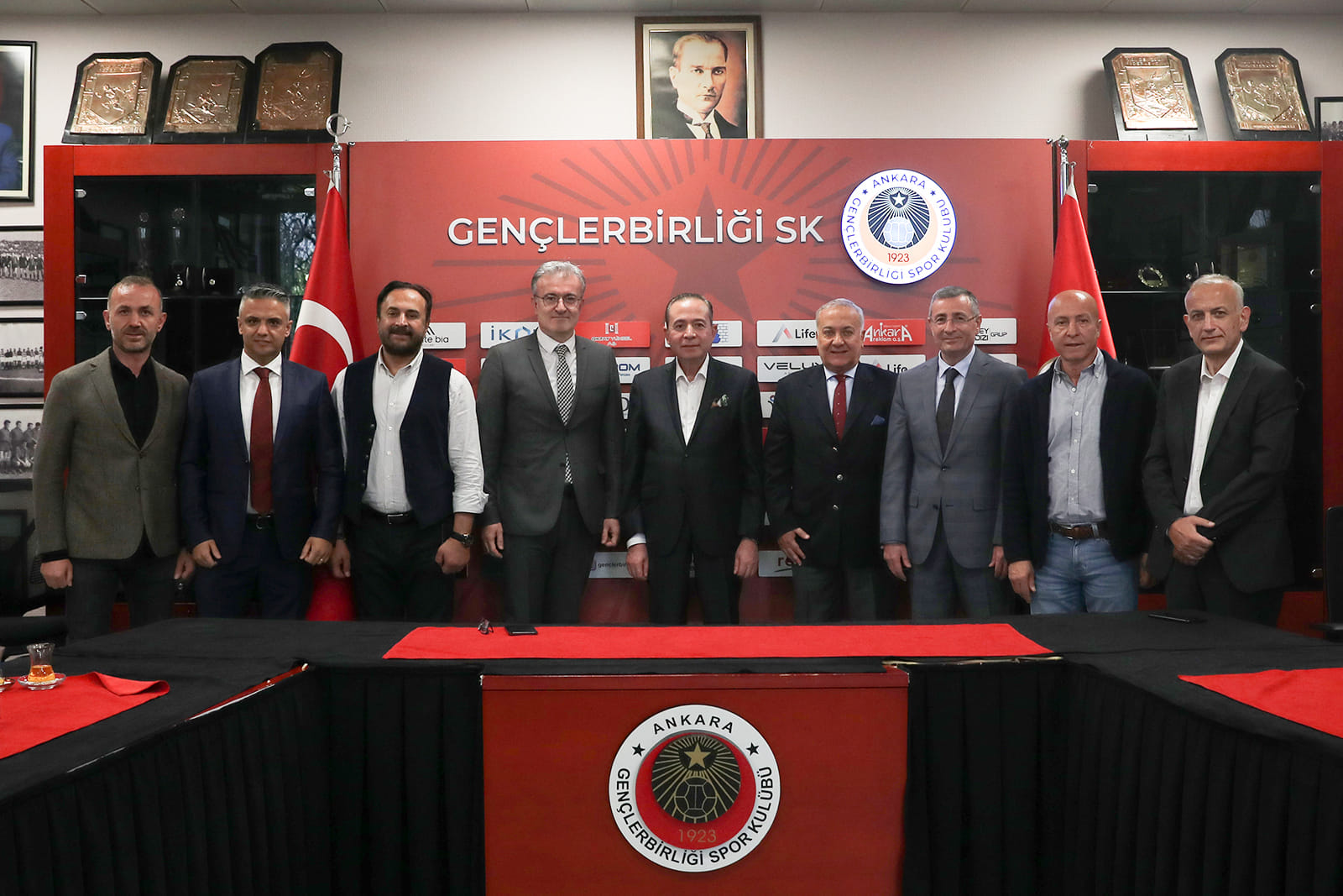 Gençlerbirliği Spor Kulübü Yönetimine Destek Ziyaretleri Devam Ediyor