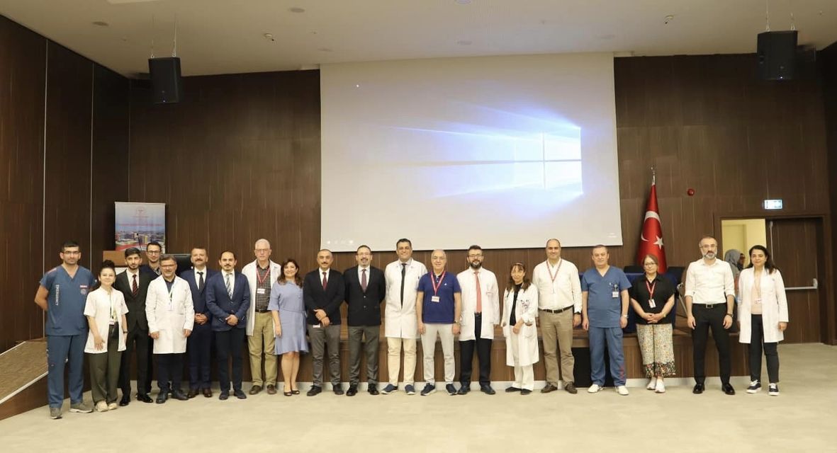 Bilkent Şehir Hastanesi'nde Gastrointestinal Sistem Kanamaları Paneli Düzenlendi