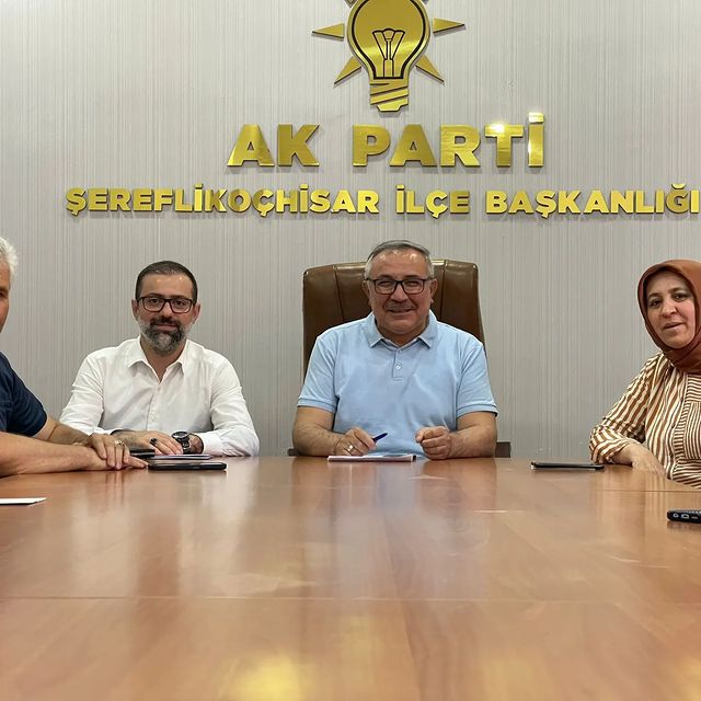 Ak Parti Şereflikoçhisar İlçe Teşkilatı Haftalık Yönetim Kurulu Toplantısı Gerçekleştirildi