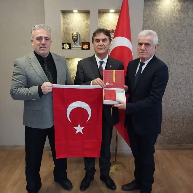 AK Parti Sincan İlçe Başkanlığı, TEMAD Derneği'ni Ziyaret Etti