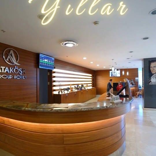 Ataköşk Hotel’de Yılbaşı Kutlaması