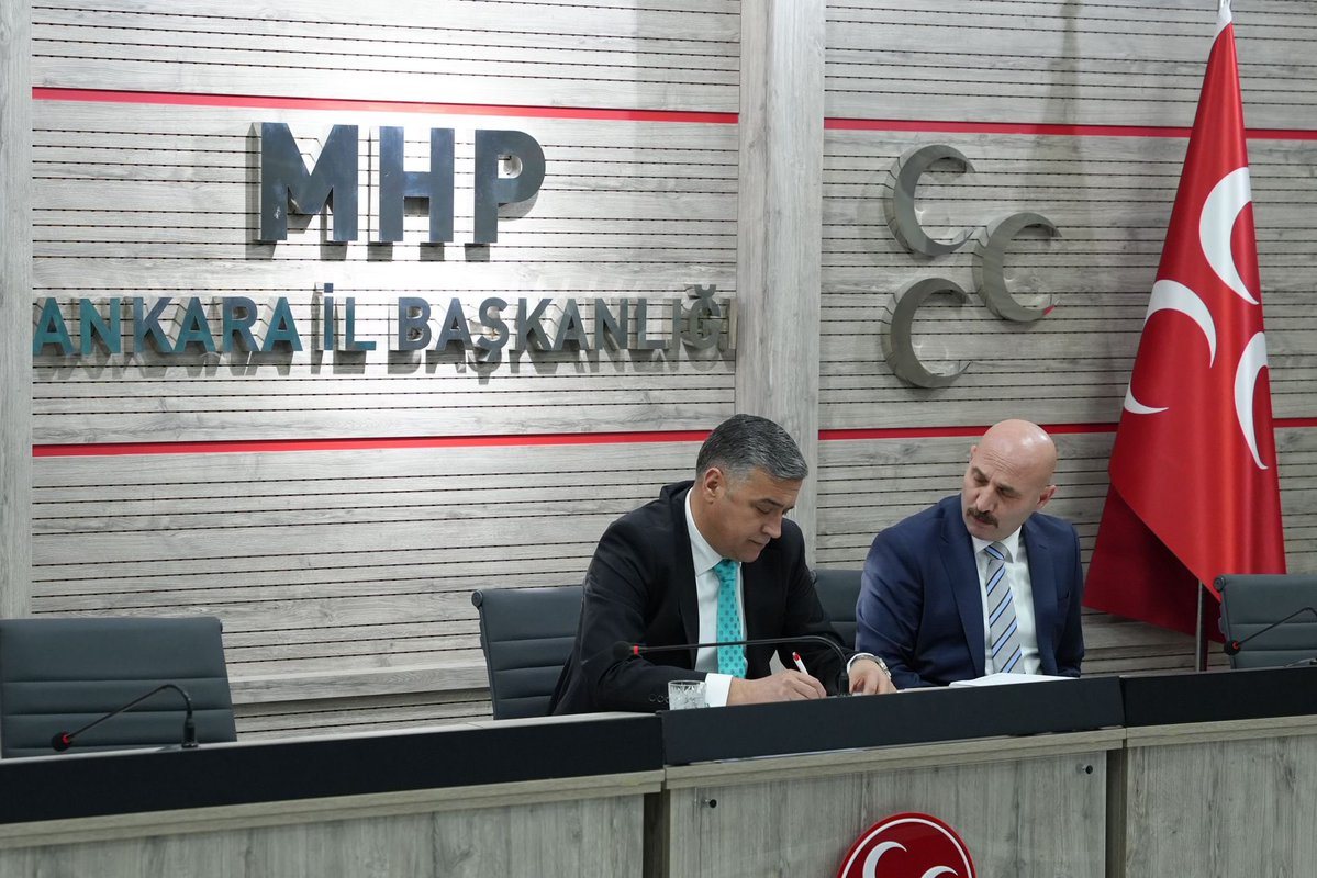 MHP Ankara İl Başkanı Alparslan Doğan, İl Divan Kurulu Üyeleriyle Toplantı Gerçekleştirdi