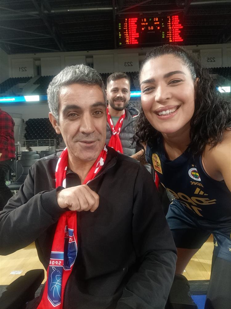 Gazi ve İç Güvenlik Yaralıları Basketbol Maçında Bir Araya Geldi