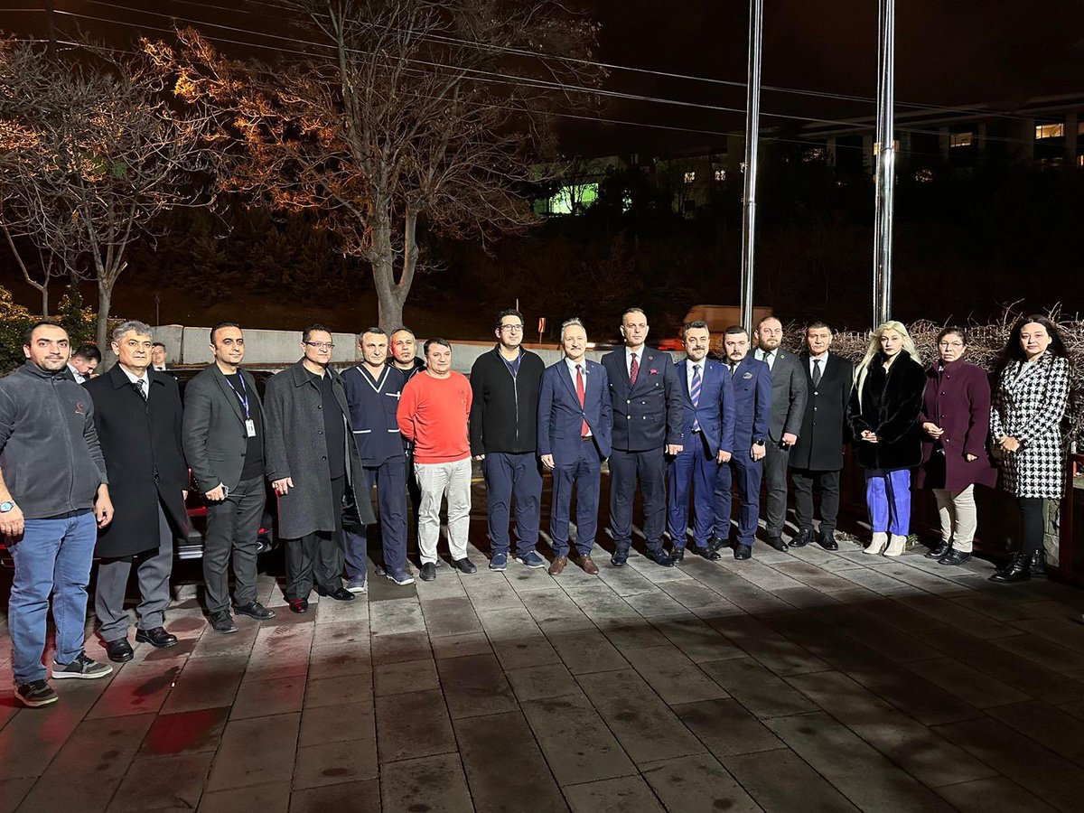 MHP Genel Başkan Yardımcısı Ahmet Selim Yurdakul ve İl Yöneticileri, Hastaları Ziyaret Etti