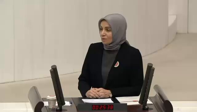 AK Parti Milletvekili Dr. Leyla Şahin Usta: Başörtüsü Siyasete Alet Edilmemeli