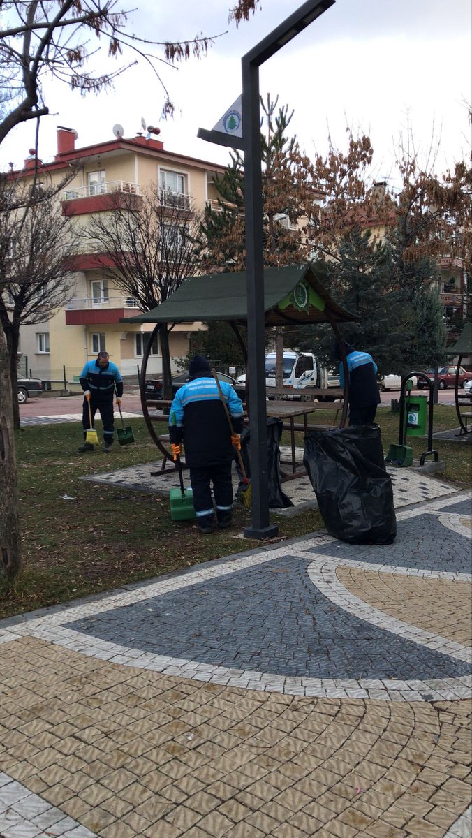 Pursaklar Belediyesi Park ve Bahçeleri Düzenlemeye Devam Ediyor