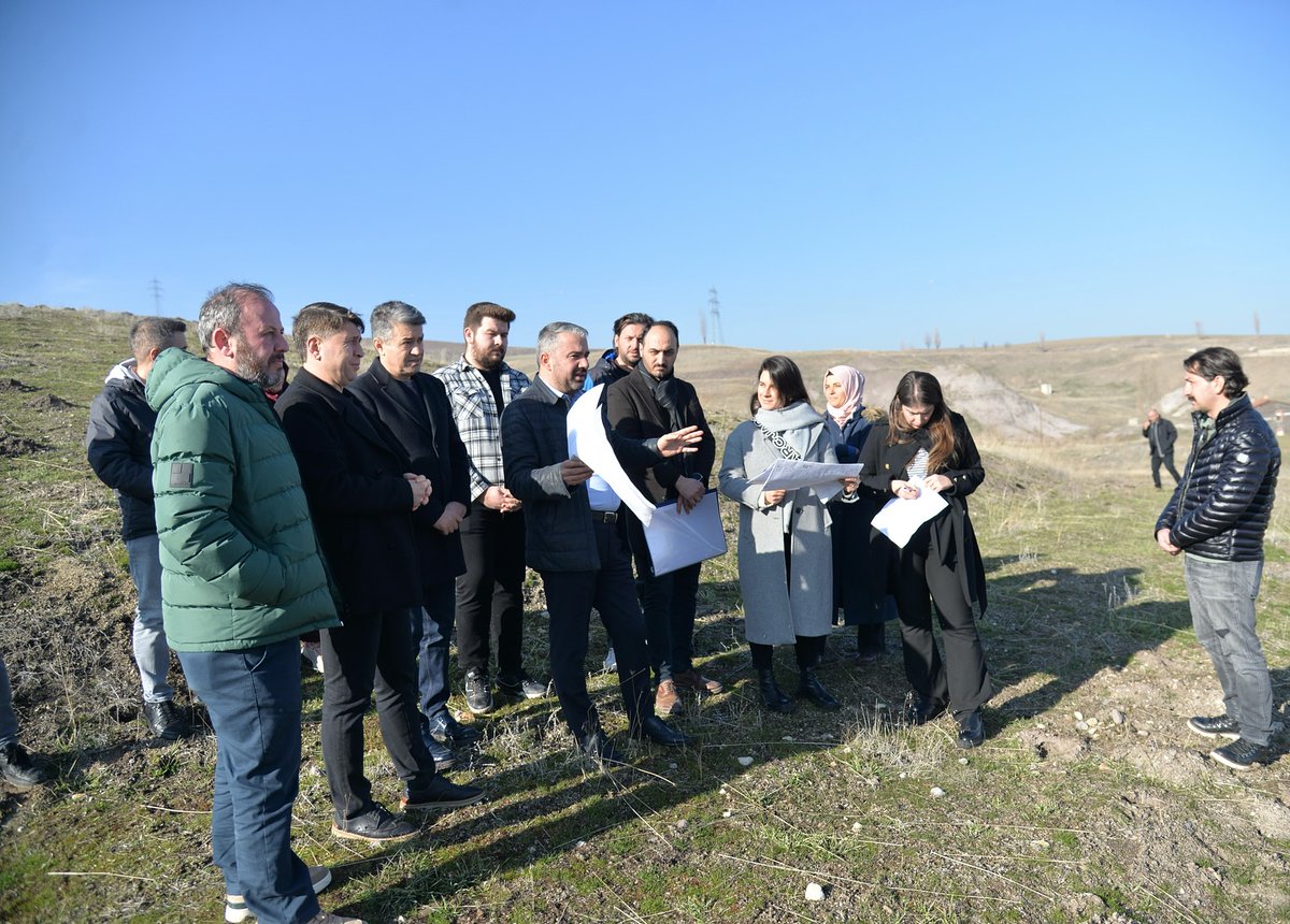 Pursaklar Belediye Başkanı Ertuğrul Çetin Projeler Üzerinde Çalışıyor