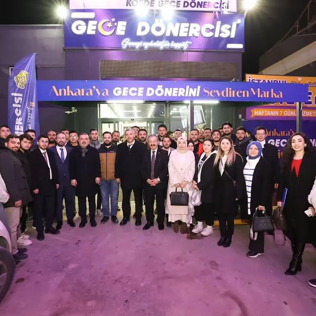 AK Parti Sincan İlçe Başkanı Mustafa Özcan, Sincan'daki Yerel İşletmeyi Ziyaret Etti